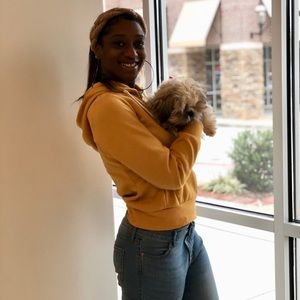 Meet your Posher, Maya